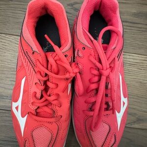 Mizuno Bright Red Sports Sneakers